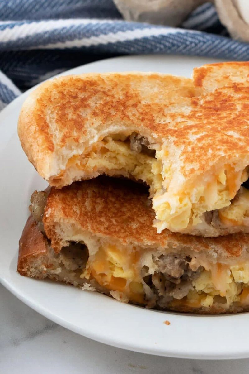 Breakfast Grilled Cheese